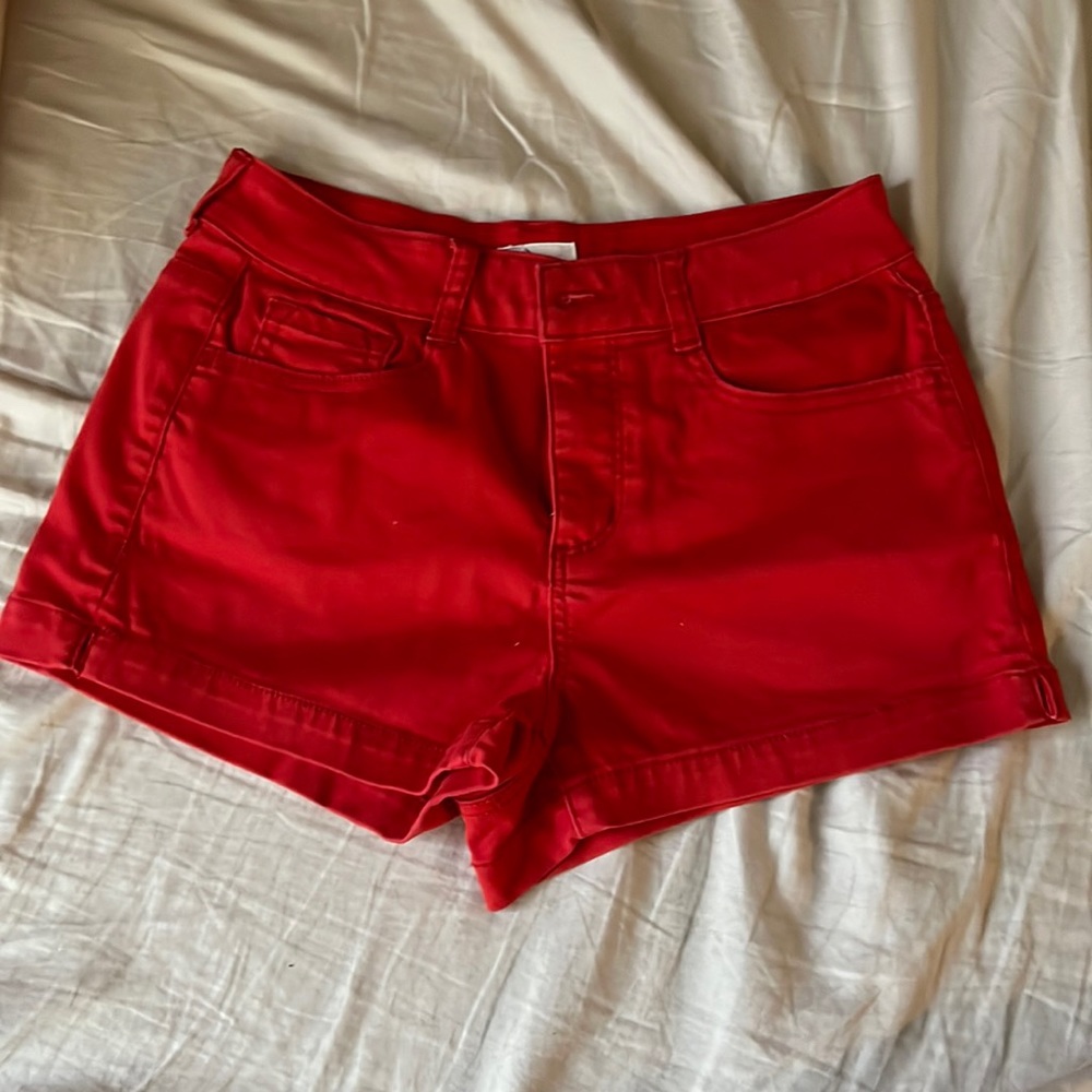 NEW LOW PRiCE!!! Red shorts